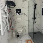 Casa de hóspedes Zen L Amaryllis Jacuzzi Tv Integree Clim Wifi Centre Arrivee Autonome 24h24 3*