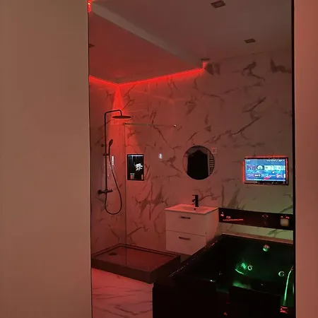 Zen L Amaryllis Jacuzzi Tv Integree Clim Wifi Centre Arrivee Autonome 24h24 Gæstehus 3*