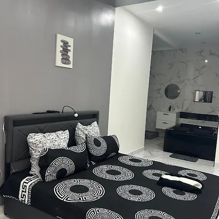 Zen L Amaryllis Jacuzzi Tv Integree Clim Wifi Centre Arrivee Autonome 24h24 Gæstehus 3*