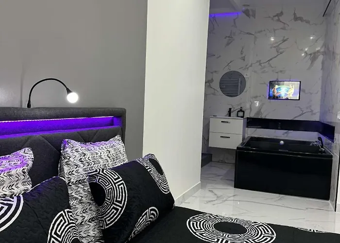 Zen L Amaryllis Jacuzzi Tv Integree Clim Wifi Centre Arrivee Autonome 24h24 3* Beziers